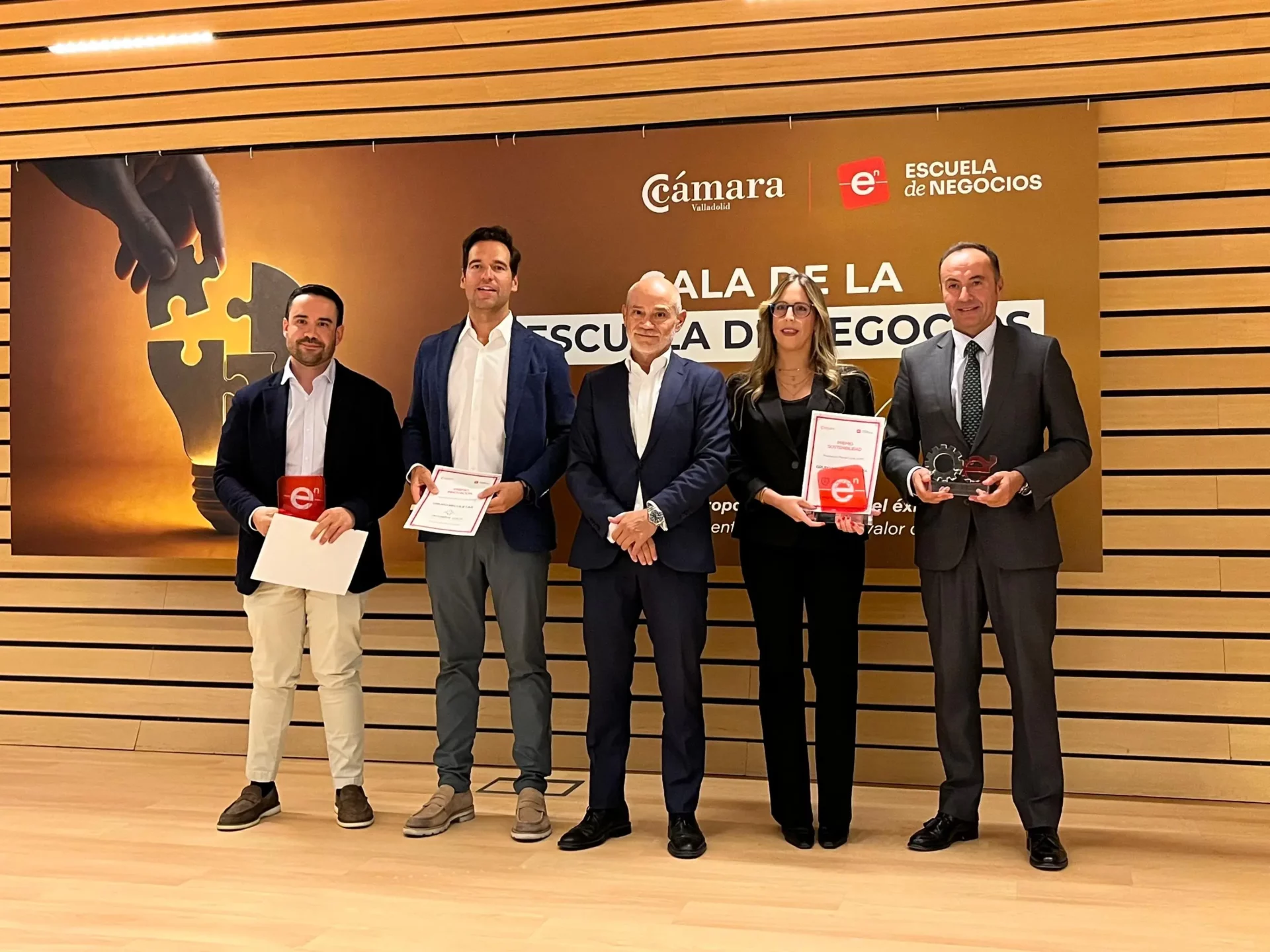 Incosa, Grupo Recoletas, Lohmann Breeders y Grupo Miguel Vergara brillan en la Gala Anual de la Escuela de Negocios de la Cámara de Valladolid