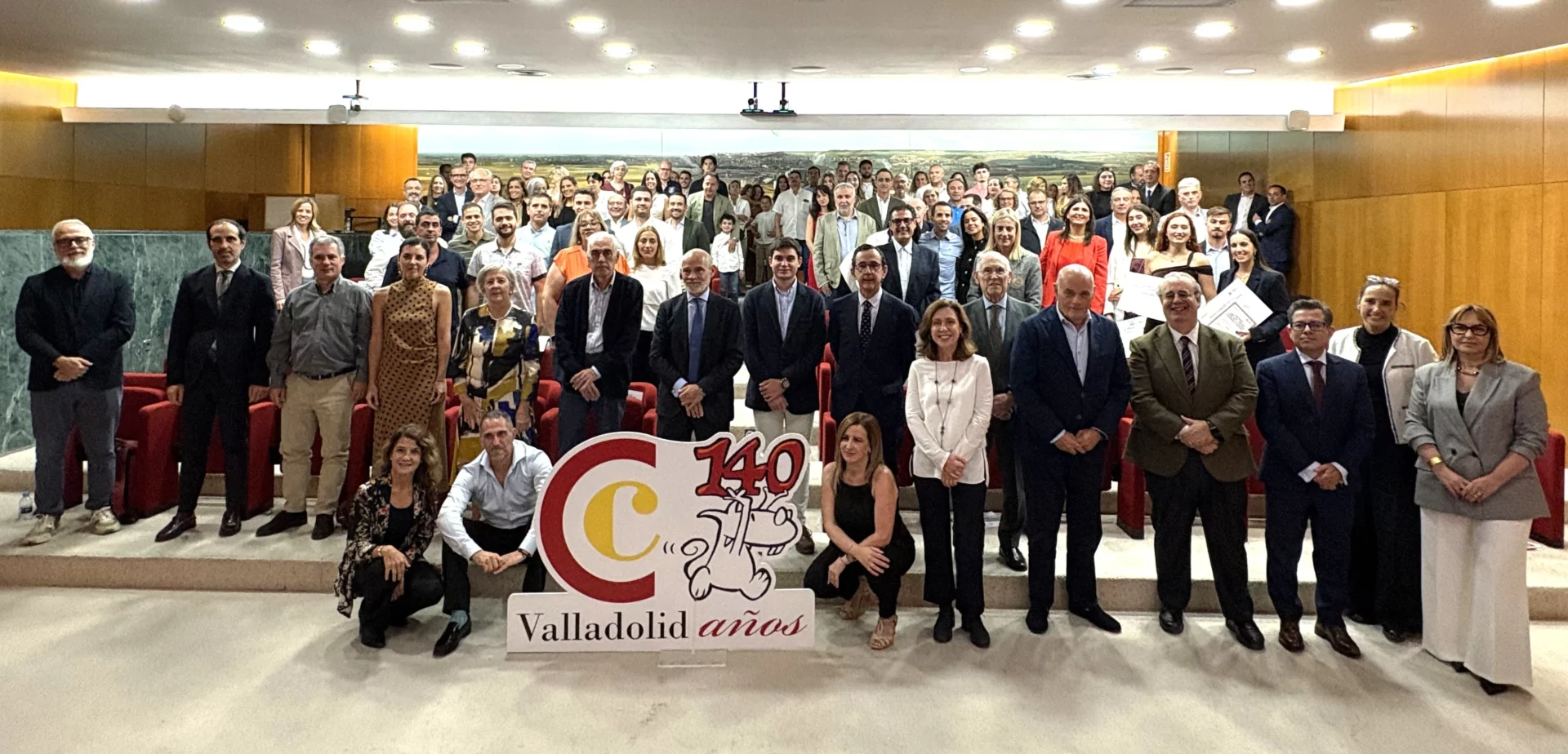 La Escuela de Negocios reconoce el talento, el liderazgo y la excelencia académica en la clausura de los Másteres de RRHH y Liderazgo